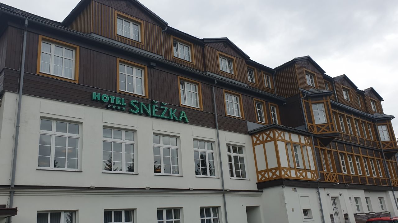 Sněžka Hotel-Mai 2024