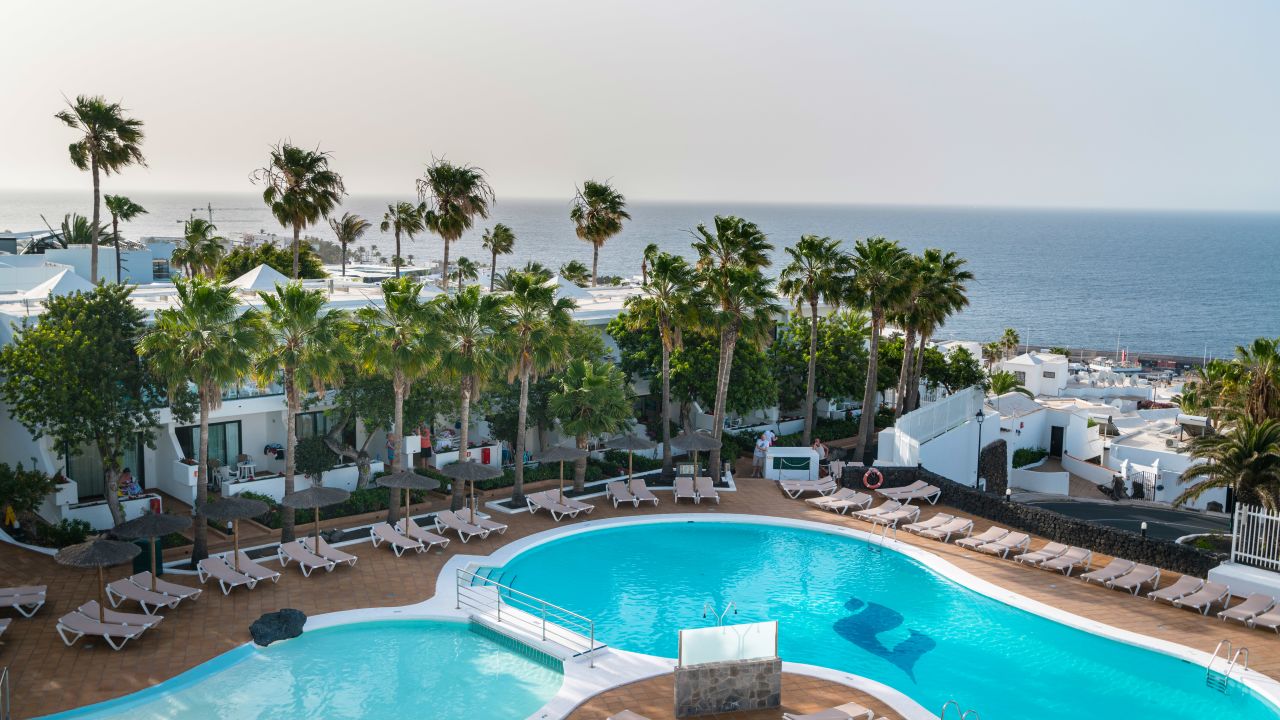 THB Flora Hotel-Juni 2025