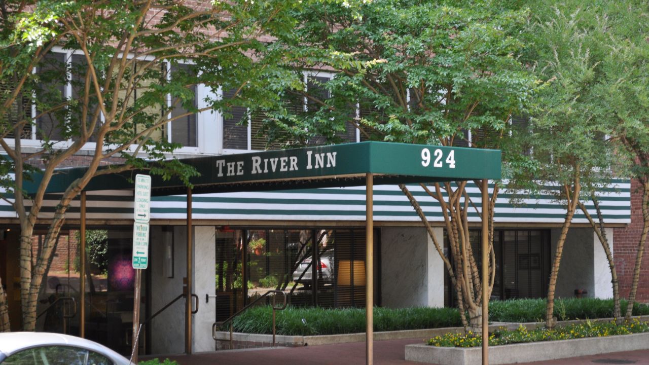 The River Inn Hotel-Mai 2024