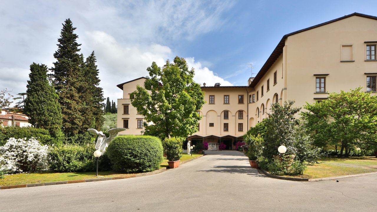 Villa Gabriele D'Annunzio Hotel-Mai 2025