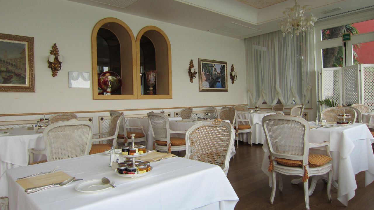 Villa Laguna Hotel-Mai 2025
