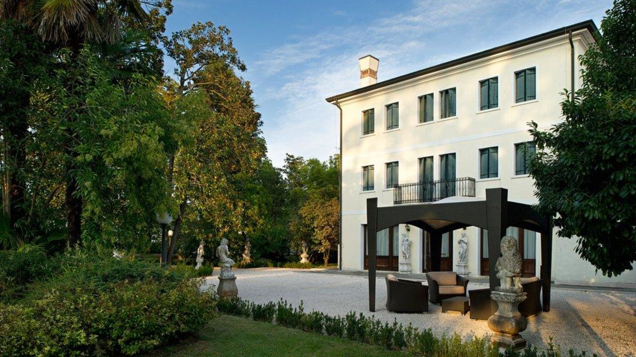 Villa Pace Park Bolognese Hotel-Mai 2024