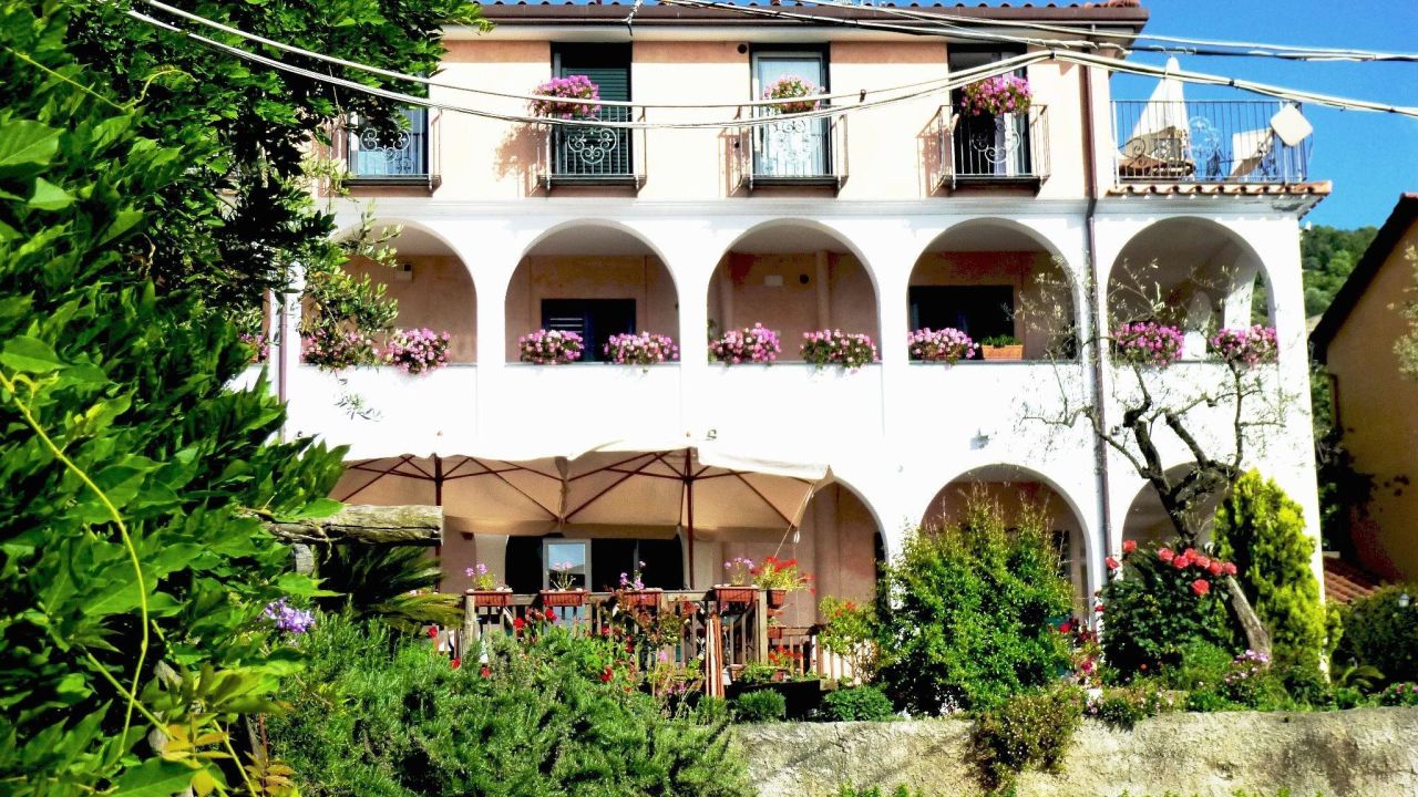 Villa Pane Hotel-Mai 2024