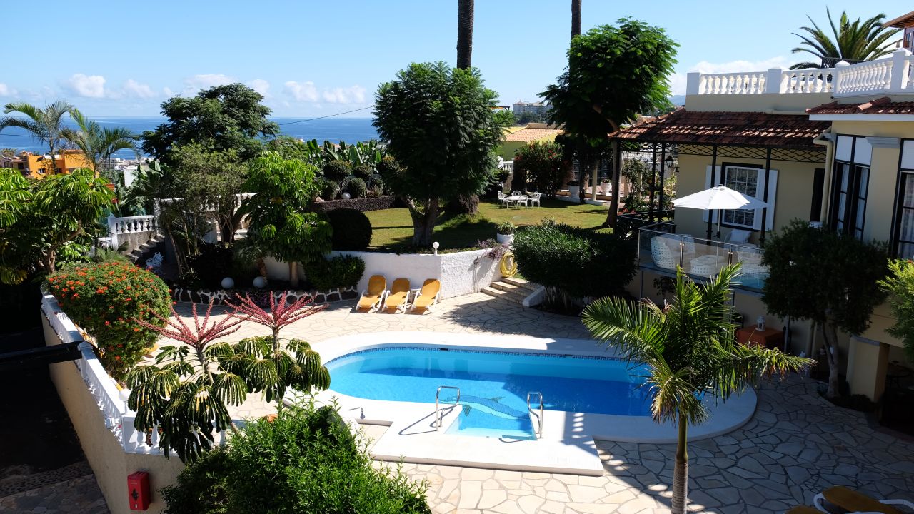 Villa Rosalva Hotel-April 2025