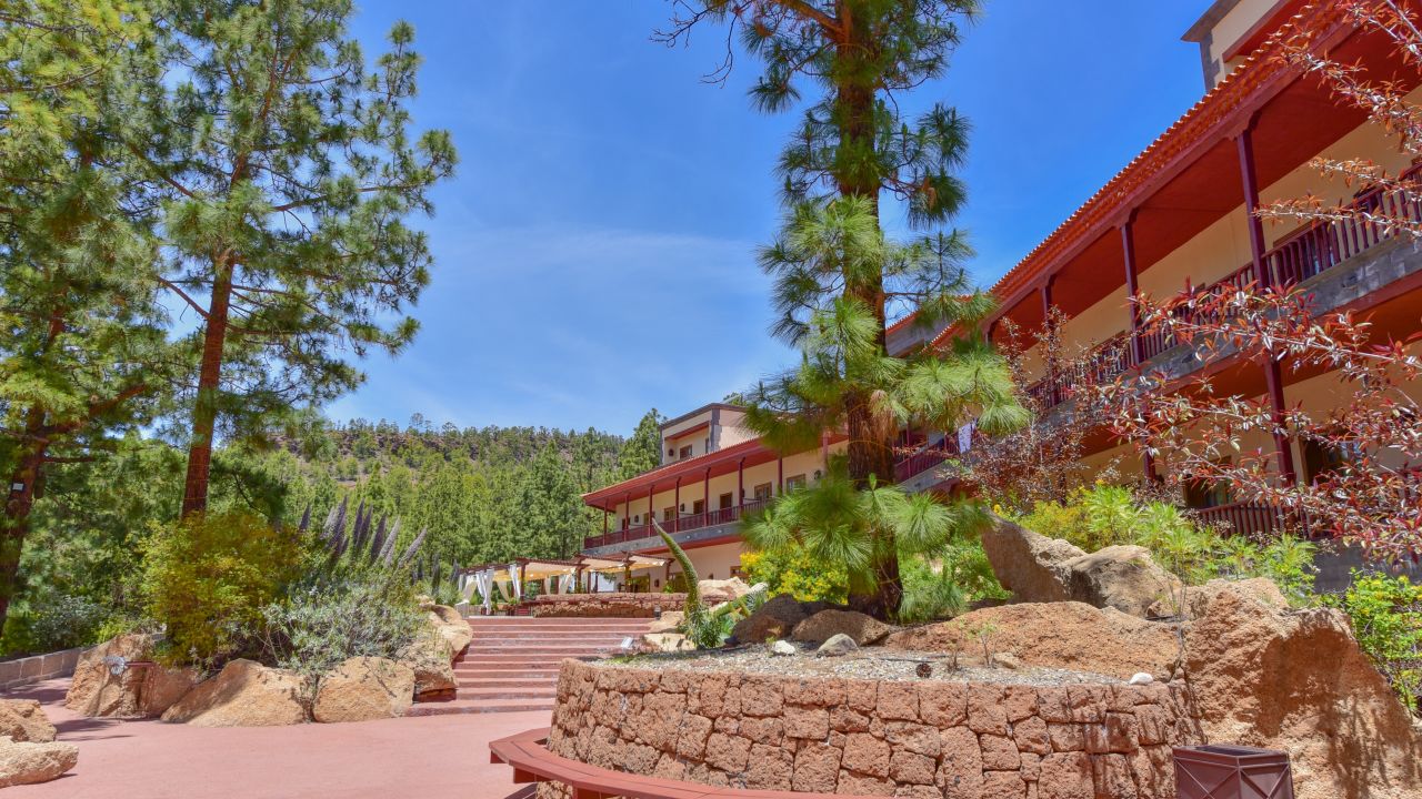 Villalba Hotel-April 2025