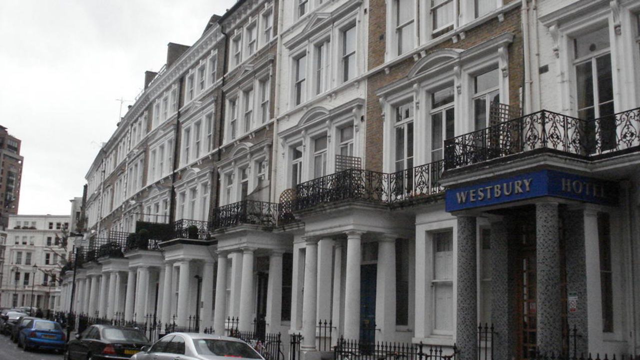 Westbury Kensington Hotel-Juni 2025