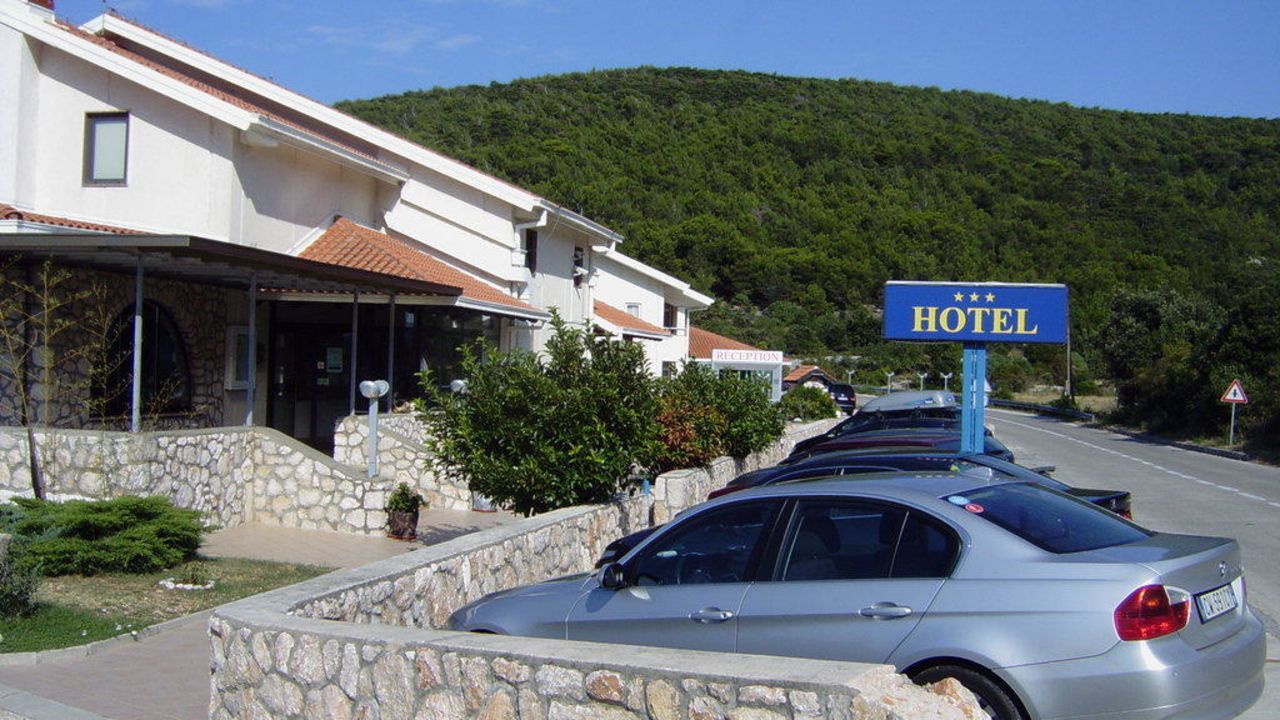 Zlatni Lav Hotel-Mai 2024